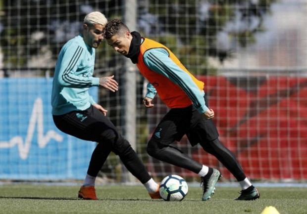 Tạm quên Bayern, Real tập trung 'hủy diệt' Malaga - Bóng Đá