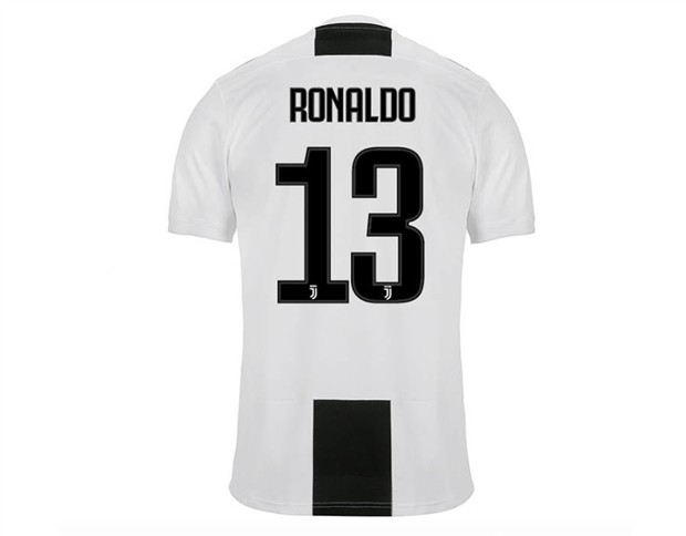 Những số áo Ronaldo có thể sử dụng tại Juventus? - Bóng Đá