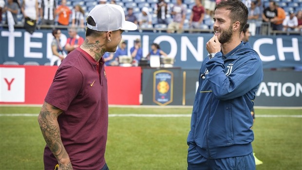 Chiến xong, Nainggolan rủ rê Pjanic đi 'hâm nóng' tình cảm - Bóng Đá