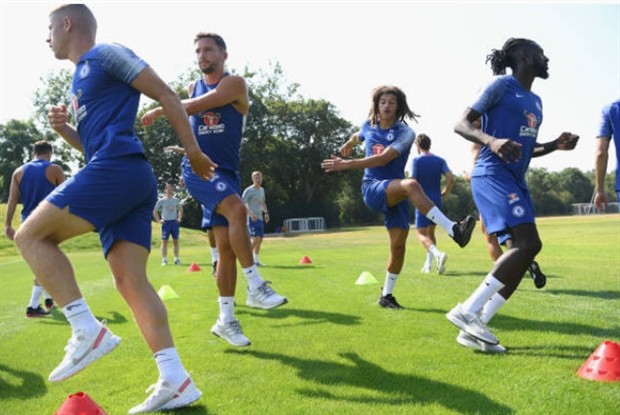 Không Conte, không Sarri, Chelsea tập luyện thế nào? - Bóng Đá