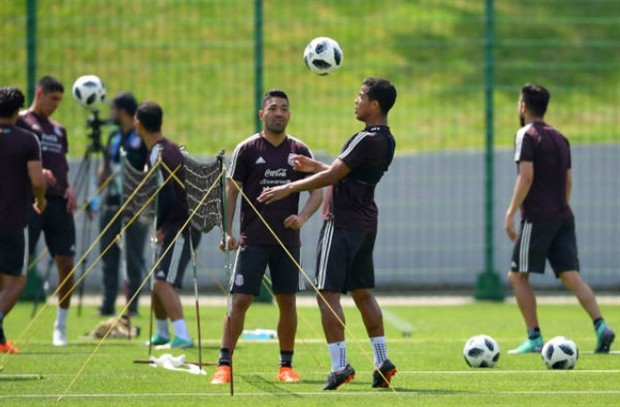 Fan Chelsea 'nội chiến' vì khả năng Costa trở lại - Bóng Đá