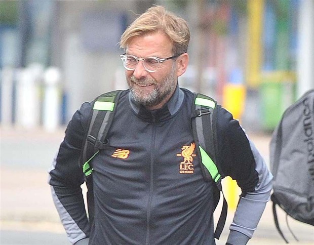 Dàn sao Liverpool mệt mỏi lên đường sang Đức - Bóng Đá