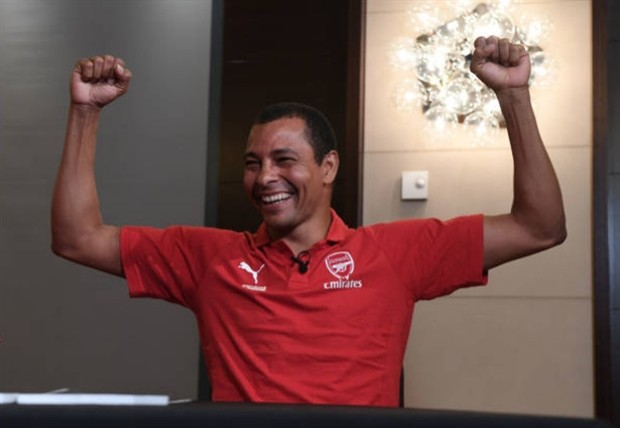 Các huyền thoại Arsenal hồ hởi trước thềm đại chiến với Real - Bóng Đá