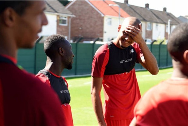 Klopp chăm sóc tận tình 'số 8' mới của Liverpool tại Melwood - Bóng Đá