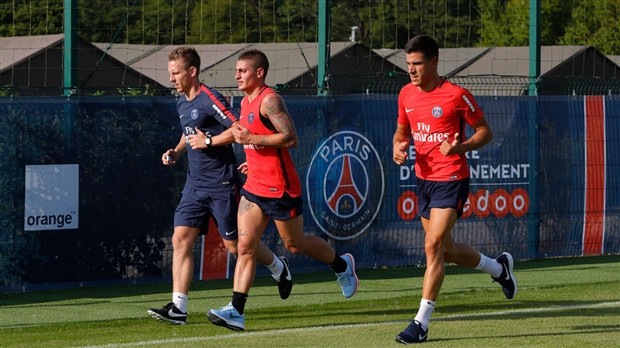 Sau bao sóng gió, Verratti lại tươi cười tập luyện cùng PSG - Bóng Đá
