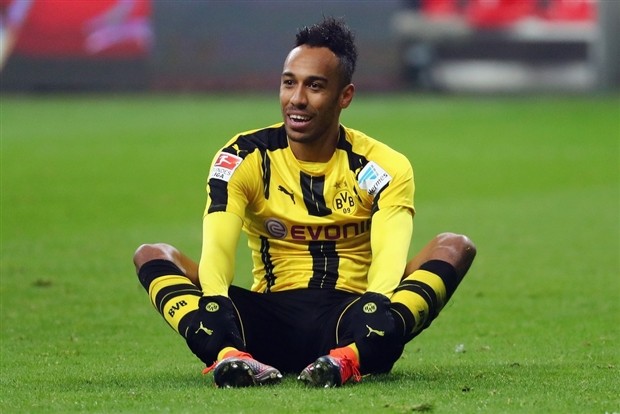 Fan Liverpool hỗn loạn trước tin đồn về Aubameyang - Bóng Đá