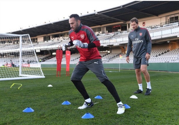 Đấu với WSW FC, Lacazette sẽ đá chính - Bóng Đá