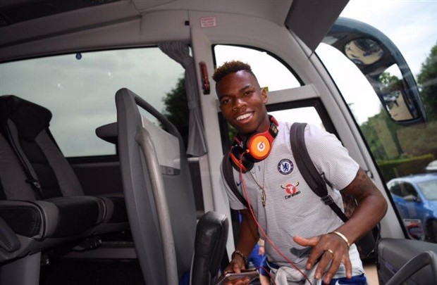 James tiếp tục quan sát trận đấu của Bayern từ ghế dự bị - Bóng Đá