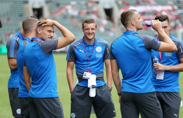 Vardy và dàn sao Leicester đã sẵn sàng làm Hồng Kông 'nổ tung' - Bóng Đá