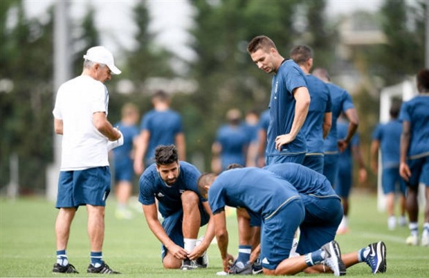 Buổi tập của Juventus đã dần nhộn nhịp - Bóng Đá