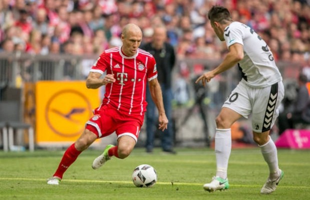 Trong trận đấu cuối cùng, Lahm và Alonso được mấy điểm? - Bóng Đá