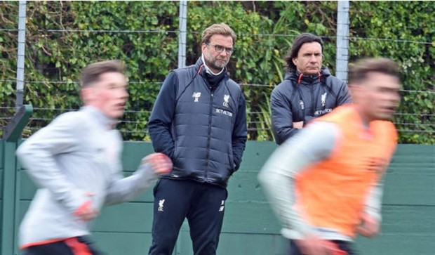 Buổi tập thiếu vắng ngôi sao của Liverpool - Bóng Đá