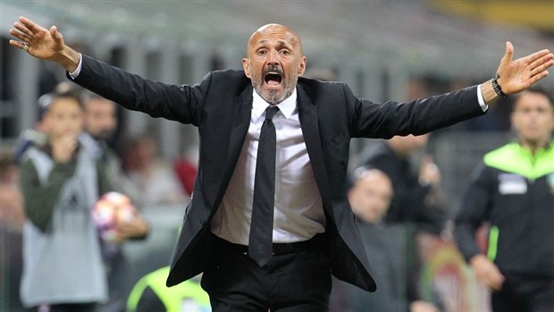 Totti mời cả đội Roma ăn tối kỷ niệm, trừ Spalletti - Bóng Đá