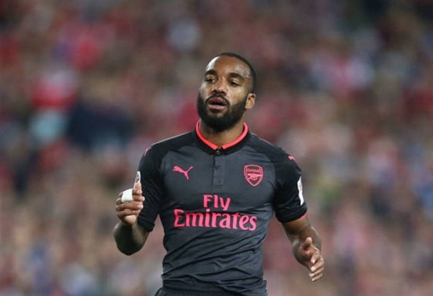 Đấu với WSW FC, Lacazette sẽ đá chính - Bóng Đá