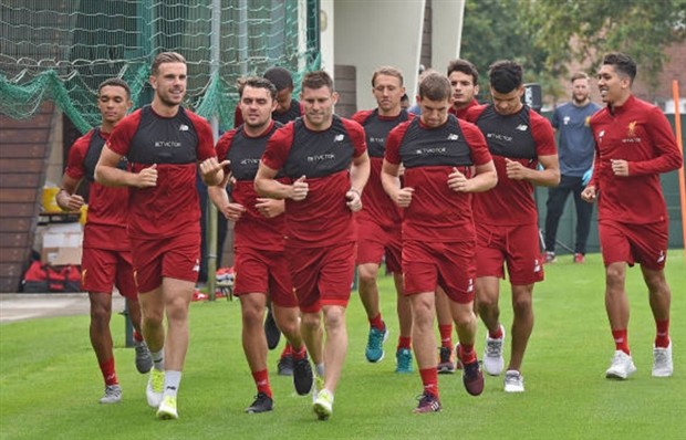 Dàn sao Liverpool cười hết ga trong ngày hội quân - Bóng Đá