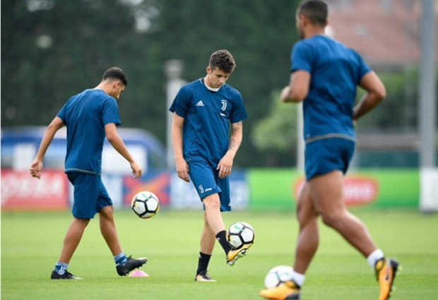 Buổi tập của Juventus đã dần nhộn nhịp - Bóng Đá