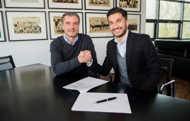 Nuri Sahin cười hết ga ký hợp đồng mới cùng Dortmund - Bóng Đá