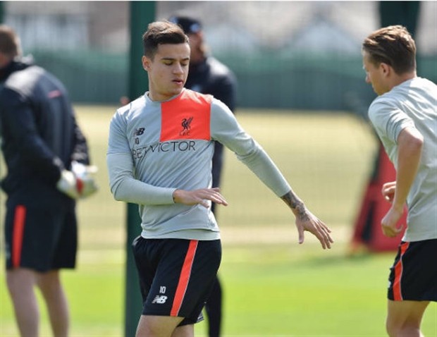 Coutinho trở lại, sân tập của Liverpool rộn ràng tiếng cười - Bóng Đá