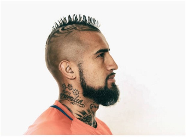 Vidal cực chất trong loạt ảnh chân dung của tuyển Chile - Bóng Đá