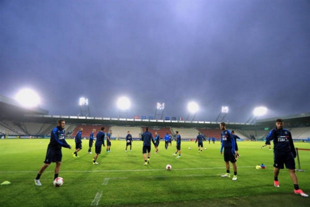 U21 Italia tập xuyên đêm cho ngày ra mắt - Bóng Đá