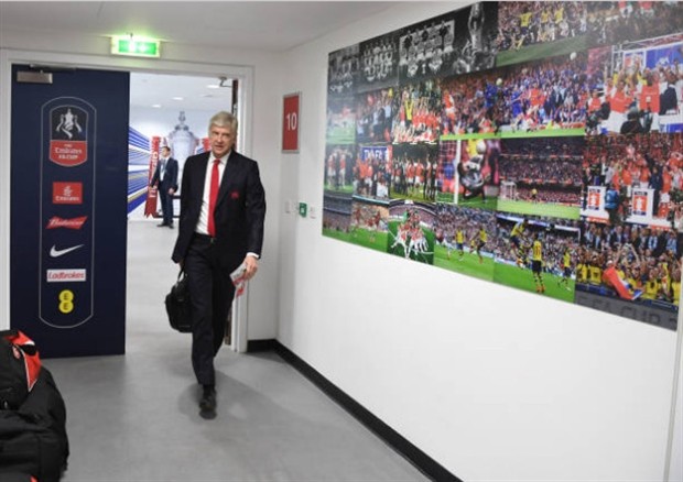 Không thi đấu, Cazorla đi 'thám thính' Chelsea giúp Arsenal - Bóng Đá