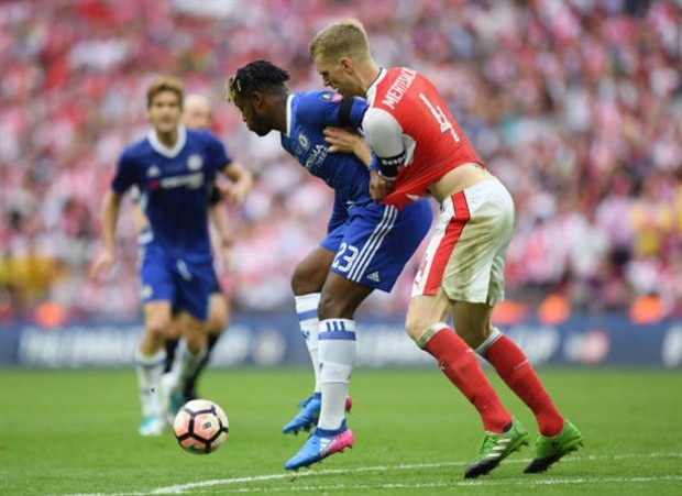Chấm điểm Arsenal: Sanchez rất hay, nhưng vẫn thua 'thần chết' Ramsey - Bóng Đá