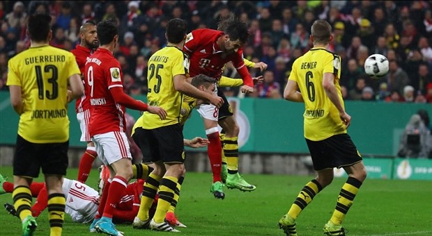 Ngược dòng kịch tính trước Bayern, Dortmund hướng tới danh hiệu đầu tiên - Bóng Đá