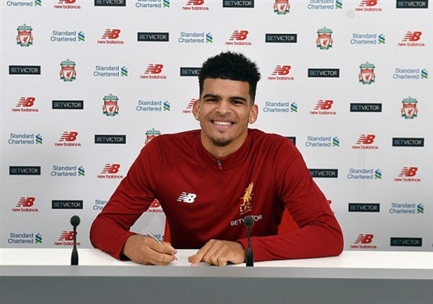 Sao mai Solanke CHÍNH THỨC ra mắt Liverpool - Bóng Đá