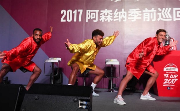 Lacazette cùng dàn sao Arsenal tự tin múa quyền tại Thượng Hải - Bóng Đá
