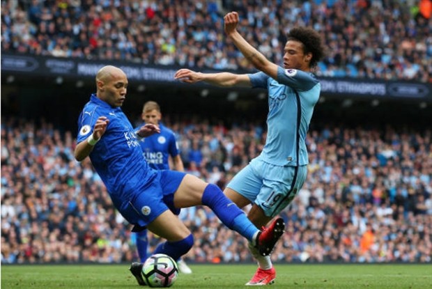 Kloop nhận quà bất ngờ trong ngày đầu trở lại Liverpool - Bóng Đá