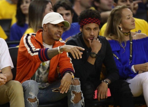 Hậu chia tay, Neymar cực chất tấn công làng NBA - Bóng Đá