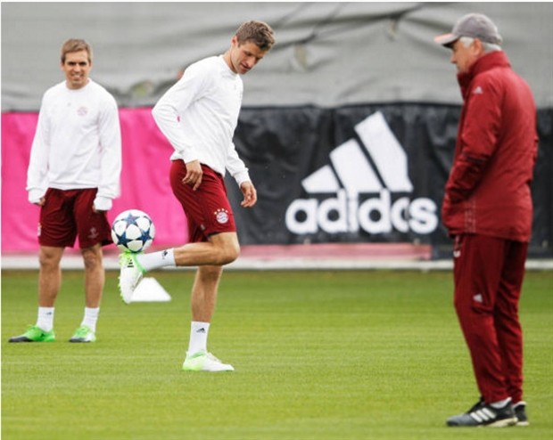 Ancelotti căng thẳng trước giờ chiến với BBC - Bóng Đá