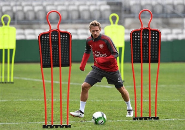 Đấu với WSW FC, Lacazette sẽ đá chính - Bóng Đá