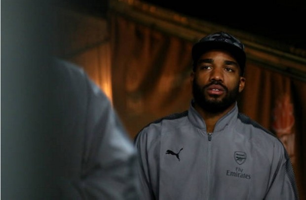 Lacazette đã sẵn sàng cho trận đấu ra mắt Arsenal - Bóng Đá