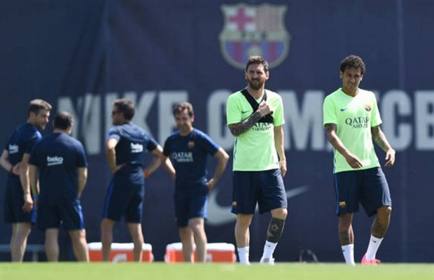 Messi, Enrique u sầu trong buổi tập trước thềm Cúp nhà vua - Bóng Đá