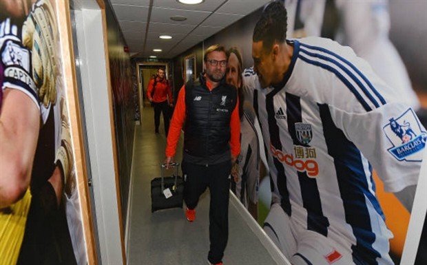 Ngay trước giờ đấu, Klopp trốn Liverpool đi làm đầu bếp - Bóng Đá