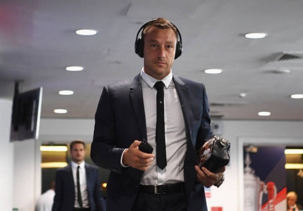 Chelsea đã tới Wembley, Arsenal chưa thấy đâu - Bóng Đá