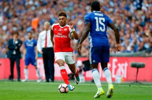 Chấm điểm Arsenal: Sanchez rất hay, nhưng vẫn thua 'thần chết' Ramsey - Bóng Đá