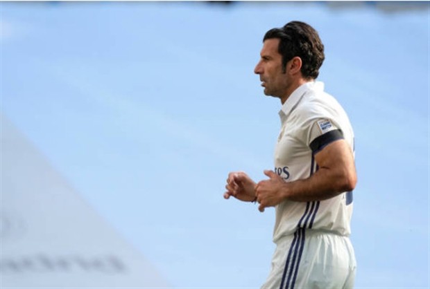 Rô Béo lê '1 tạ' quẩy nát sân Bernabeu - Bóng Đá