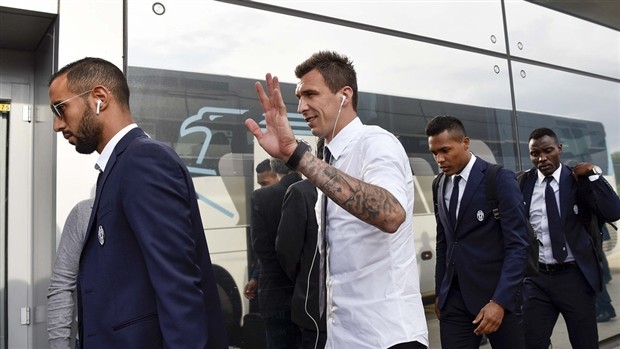 'Người ngoài hành tinh' hộ tống Juventus tới Rome - Bóng Đá