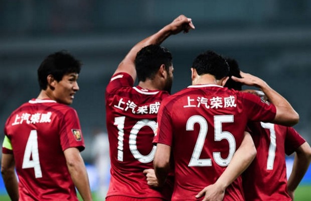 Hulk tỏa sáng, Shanghai SIPG soán ngôi đầu của Shandong Luneng - Bóng Đá