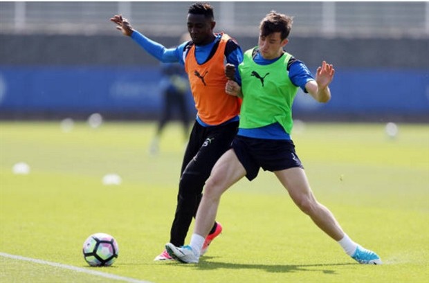 Đã hết mục tiêu, Leciester vẫn muốn 'hại' Man City - Bóng Đá