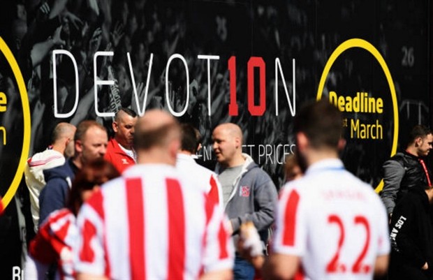 Wembley lại 'dậy sóng' chào đón tân binh Premier League - Bóng Đá