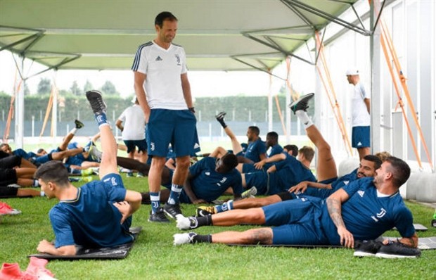 Buổi tập của Juventus đã dần nhộn nhịp - Bóng Đá