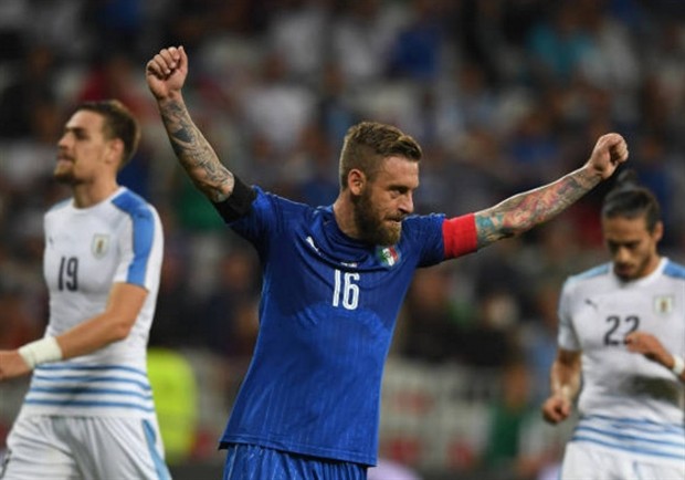 Chấm điểm Italia: De Rossi sáng nhất - Bóng Đá