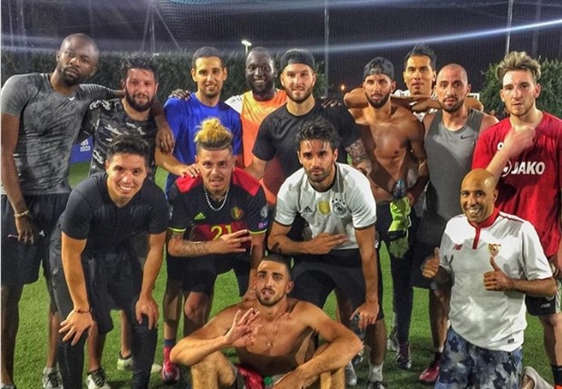 'Bom xịt' Borini tươi rói khi được AC Milan cứu giúp - Bóng Đá