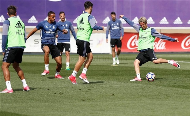 Bale trở lại, sân tập của Real 'bùng cháy' trước thềm El Clasico - Bóng Đá