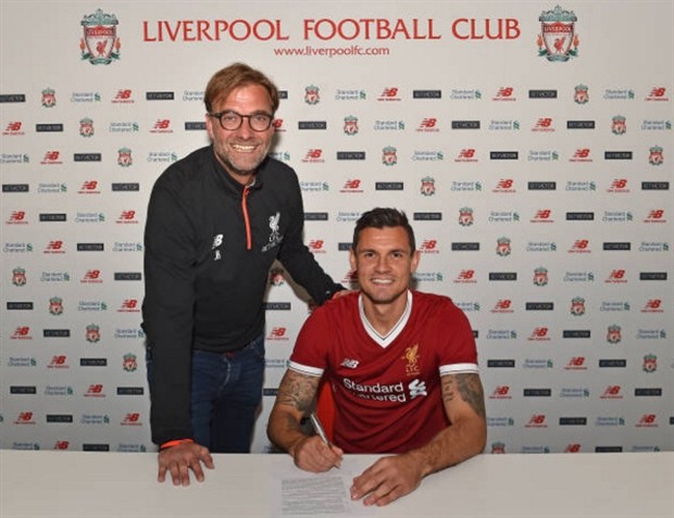 'Thảm họa' của các CĐV Liverpool e thẹn trong ngày gia hạn  - Bóng Đá