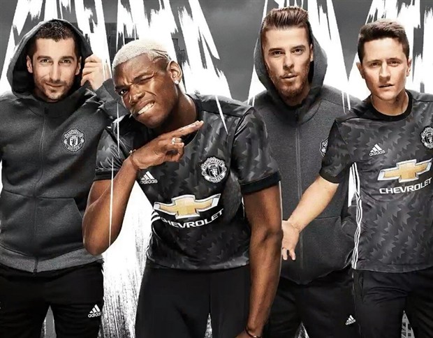 Những mẫu áo đấu tại Ngoại hạng Anh mùa giải 2017/18 (P1) - Bóng Đá