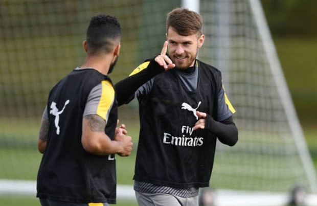 Nhiệt huyết đã trở lại cùng Wenger trên sân tập - Bóng Đá
